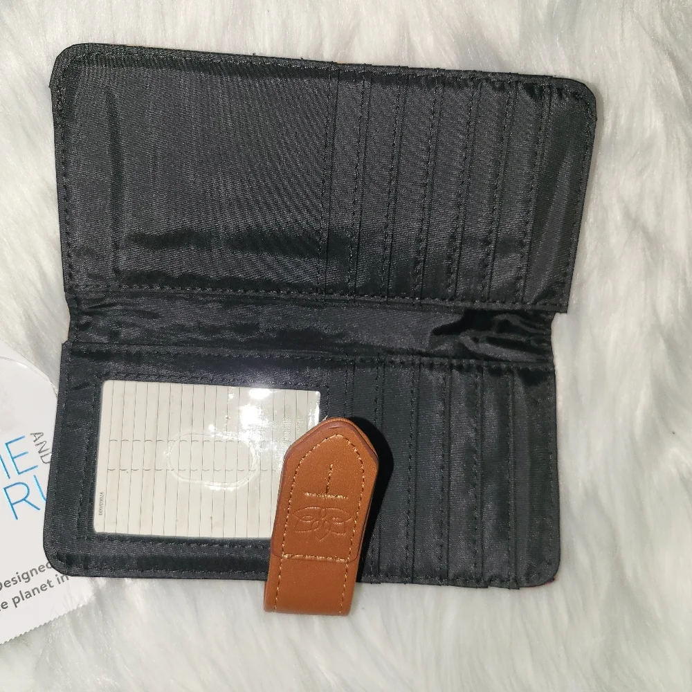 Time And Tru Floral Wallet